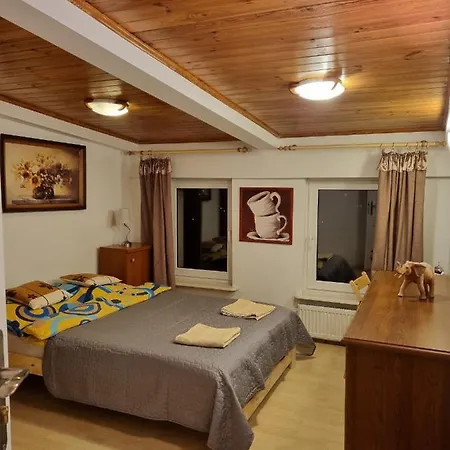 Apartamento Stylowe Poddasze Varsóvia